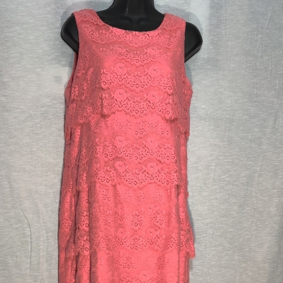 Jessica Simpson dress - Picture 3 of 7